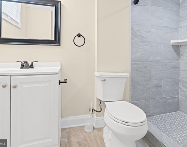 1307 N Patterson Park Avenue - Photo Thumbnail 16