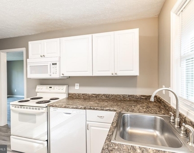 847 Harbor View Terrace - Photo Thumbnail 2