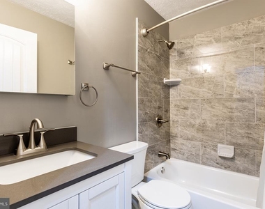 847 Harbor View Terrace - Photo Thumbnail 22