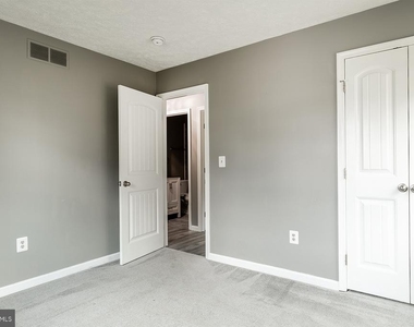 847 Harbor View Terrace - Photo Thumbnail 6