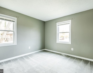 847 Harbor View Terrace - Photo Thumbnail 9