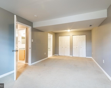 847 Harbor View Terrace - Photo Thumbnail 14