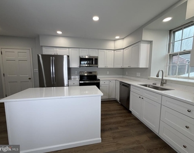4700 Thompson Bridge Road - Photo Thumbnail 8