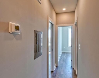 2013 Benning Road Ne - Photo Thumbnail 10