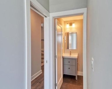 2013 Benning Road Ne - Photo Thumbnail 14