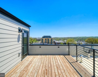 2013 Benning Road Ne - Photo Thumbnail 25