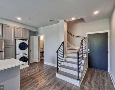 2013 Benning Road Ne - Photo Thumbnail 9