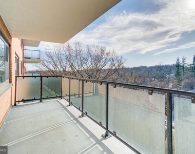 4201 Cathedral Avenue Nw - Photo Thumbnail 13