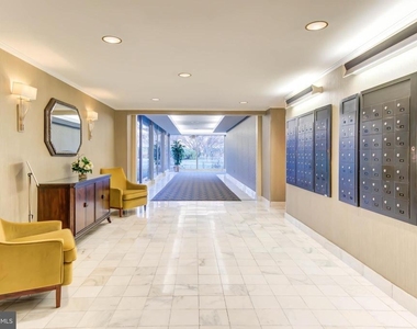 4201 Cathedral Avenue Nw - Photo Thumbnail 19