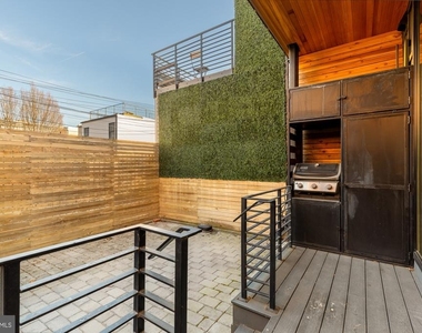 1005 P Street Nw - Photo Thumbnail 16