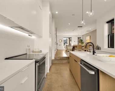1005 P Street Nw - Photo Thumbnail 14