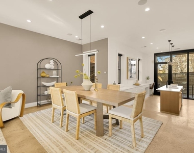 1005 P Street Nw - Photo Thumbnail 7