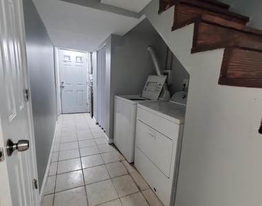 6340 Southern Avenue Ne - Photo Thumbnail 11