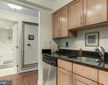 3401 38th Street Nw - Photo Thumbnail 5
