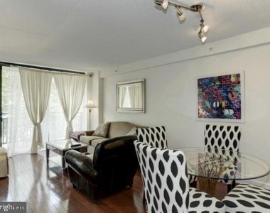 3401 38th Street Nw - Photo Thumbnail 2