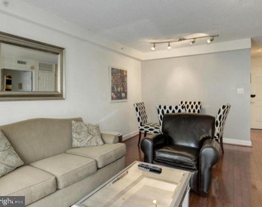 3401 38th Street Nw - Photo Thumbnail 1
