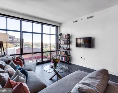 2030 Nw 8th Street Nw - Photo Thumbnail 11