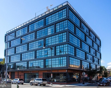 2030 Nw 8th Street Nw - Photo Thumbnail 1