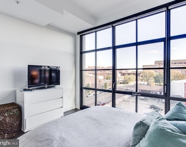 2030 Nw 8th Street Nw - Photo Thumbnail 19