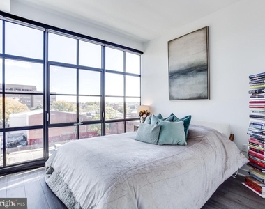 2030 Nw 8th Street Nw - Photo Thumbnail 16