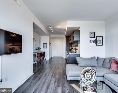 2030 Nw 8th Street Nw - Photo Thumbnail 14