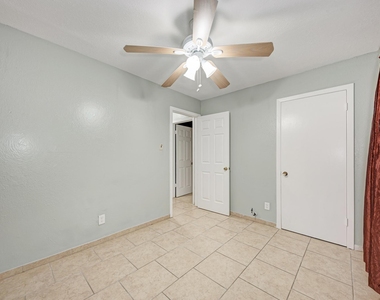 4701 Bandera Rd - Photo Thumbnail 28