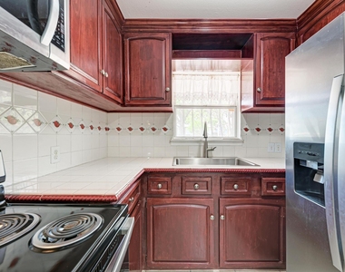 4701 Bandera Rd - Photo Thumbnail 14