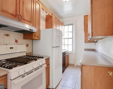 2854 Connecticut Avenue Nw - Photo Thumbnail 3