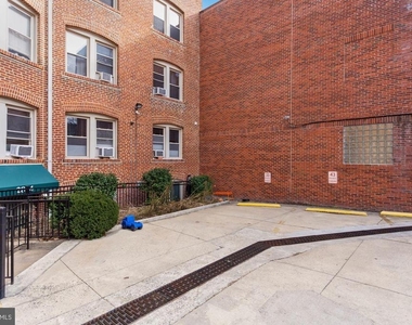 2854 Connecticut Avenue Nw - Photo Thumbnail 2
