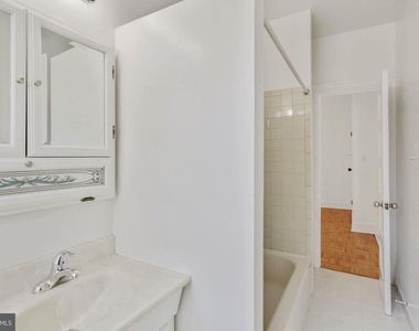 2854 Connecticut Avenue Nw - Photo Thumbnail 21