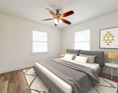 1021 E 45th St - Photo Thumbnail 5