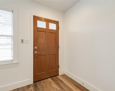 1021 E 45th St - Photo Thumbnail 17