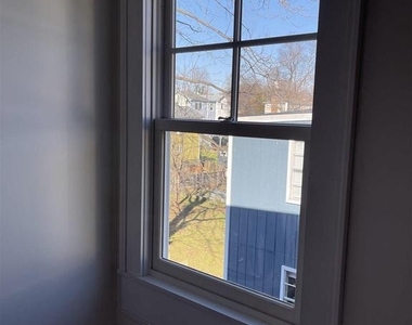 311 5th St - Photo Thumbnail 13