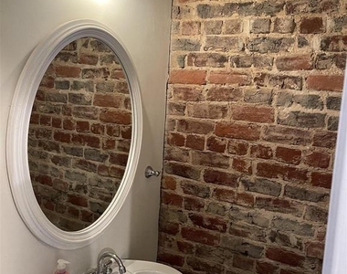 311 5th St - Photo Thumbnail 7
