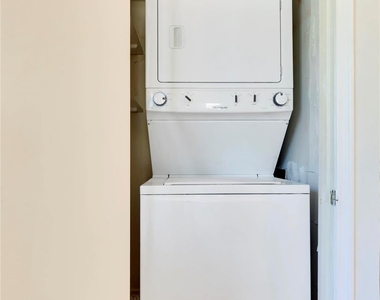 3462 Willowrun Dr - Photo Thumbnail 4