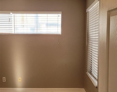 8804 Schick Rd - Photo Thumbnail 10