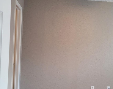 8804 Schick Rd - Photo Thumbnail 16