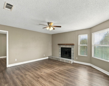 8804 Schick Rd - Photo Thumbnail 2