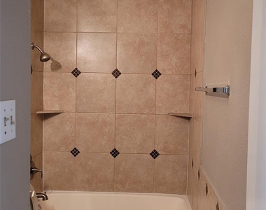 8804 Schick Rd - Photo Thumbnail 13