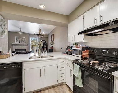 5313 Indio Dr - Photo Thumbnail 15