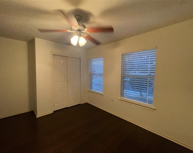 1513 Coriander Dr - Photo Thumbnail 15