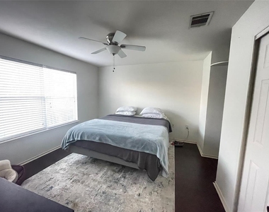 1513 Coriander Dr - Photo Thumbnail 13