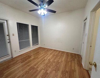 1906 Robbins Pl - Photo Thumbnail 13