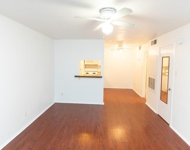 710 E Dean Keaton St - Photo Thumbnail 5