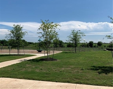 1229 Cliffbrake Way - Photo Thumbnail 21