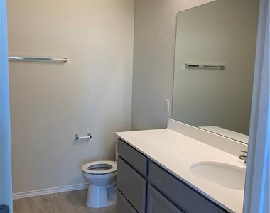 1229 Cliffbrake Way - Photo Thumbnail 9