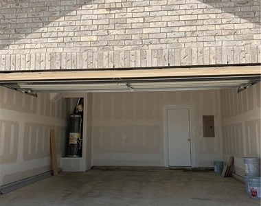 1229 Cliffbrake Way - Photo Thumbnail 2