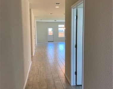 1229 Cliffbrake Way - Photo Thumbnail 3