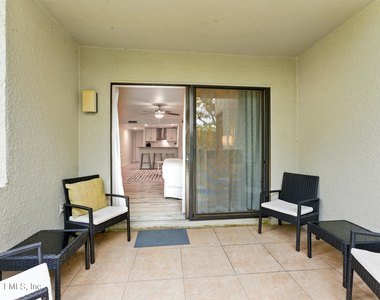 658 Summer Place - Photo Thumbnail 15