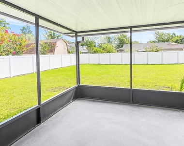 4727 Southern Pacific Drive - Photo Thumbnail 15